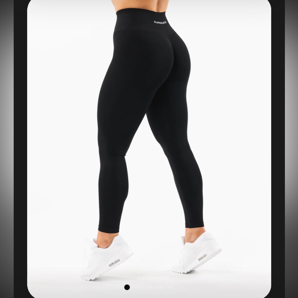 LIKE NEW - Alphalete Amplify Black Leggings - M